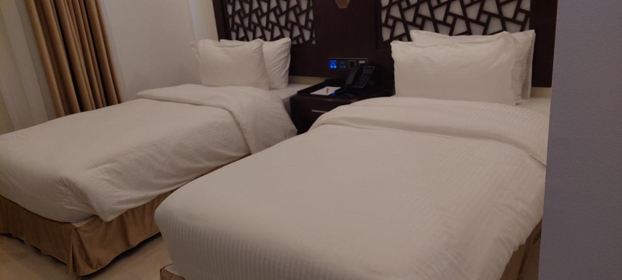 Petra Elite Hotel Wadi Musa Ngoại thất bức ảnh