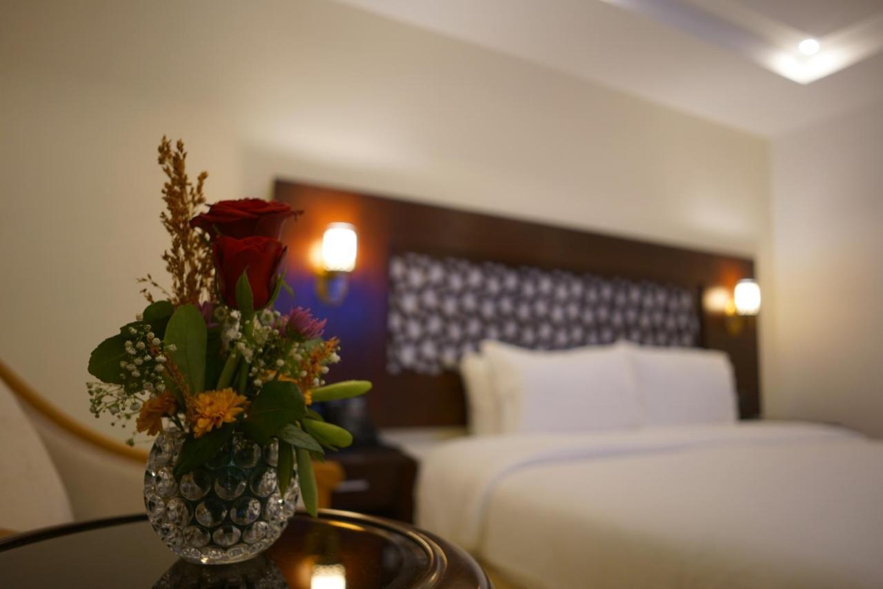 Petra Elite Hotel Wadi Musa Ngoại thất bức ảnh