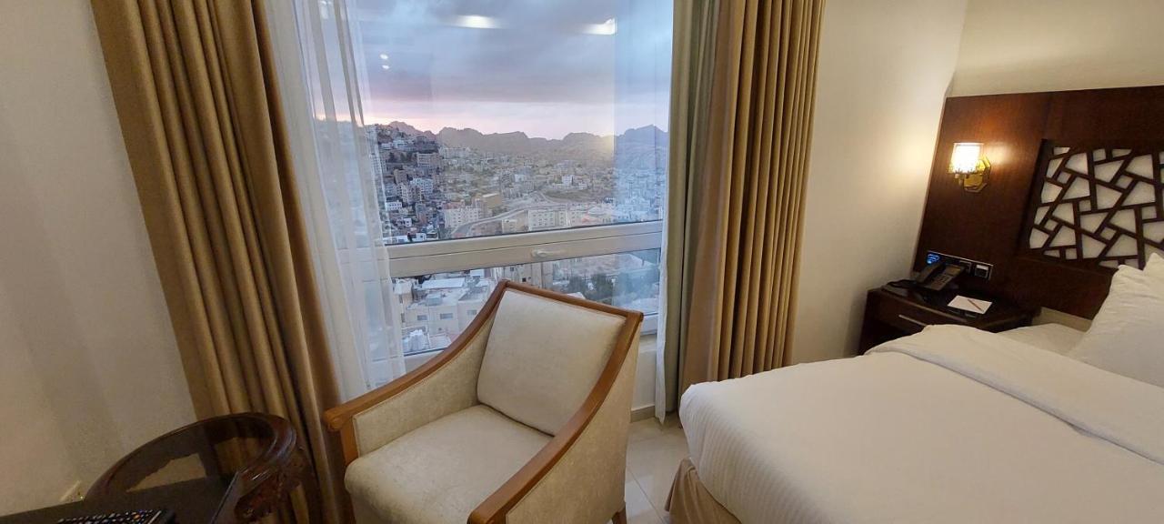Petra Elite Hotel Wadi Musa Ngoại thất bức ảnh