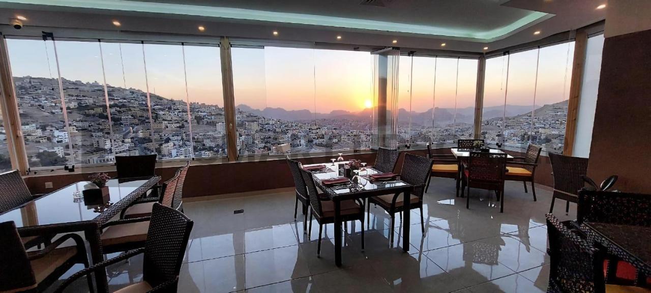 Petra Elite Hotel Wadi Musa Ngoại thất bức ảnh