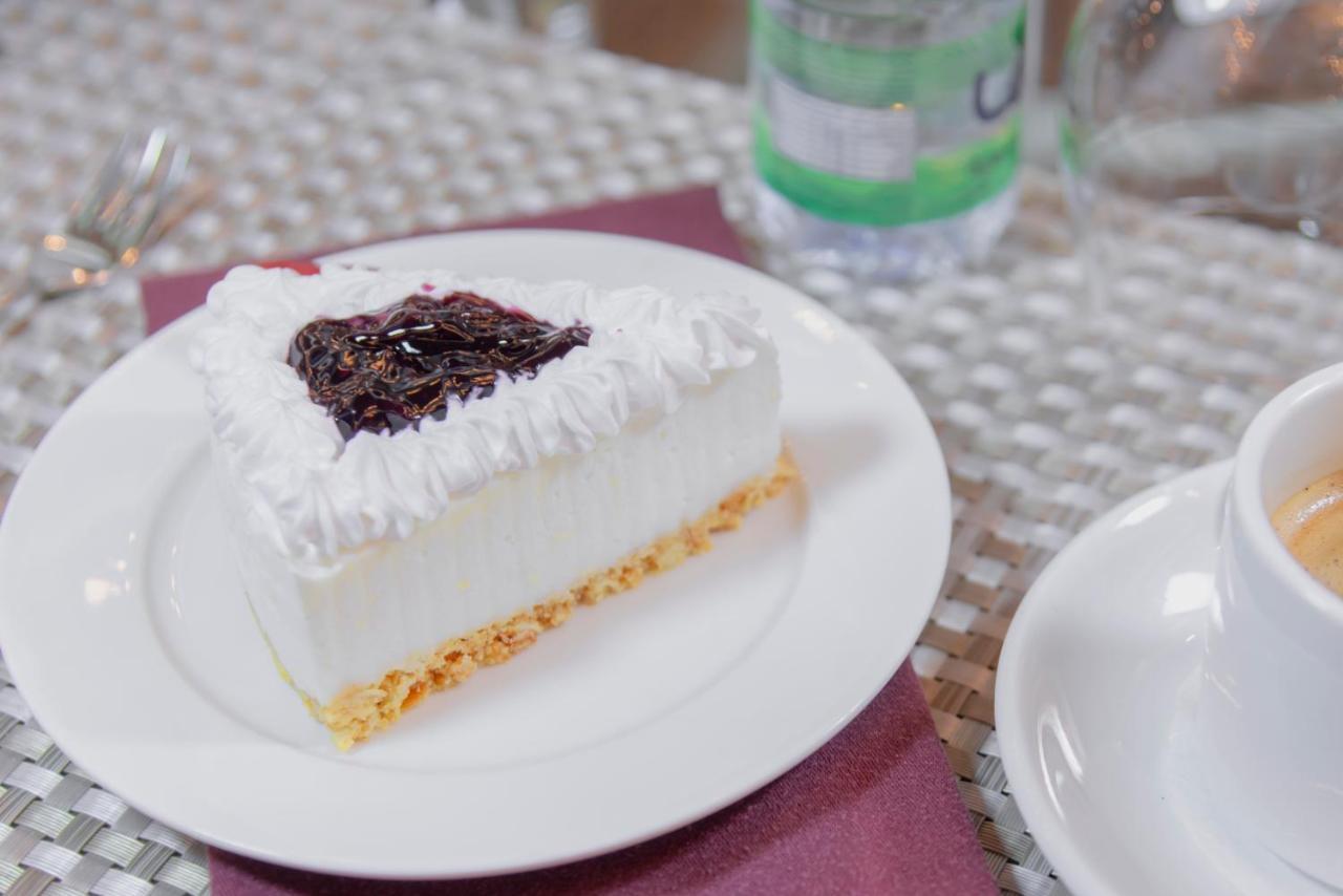 Petra Elite Hotel Wadi Musa Ngoại thất bức ảnh