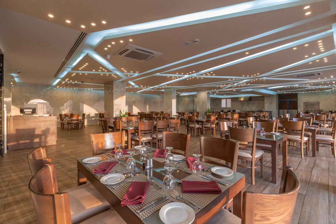Petra Elite Hotel Wadi Musa Ngoại thất bức ảnh
